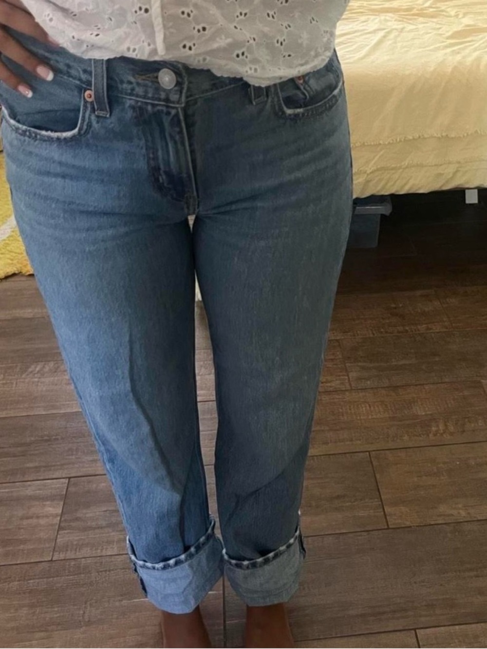 Classic High-Rise Levi’s Straight Leg Jeans